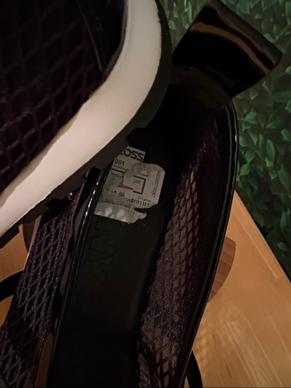 Dkny Black Mesh Ballet Flats with Patent Mary Jane Strap - Picture 5 of 6